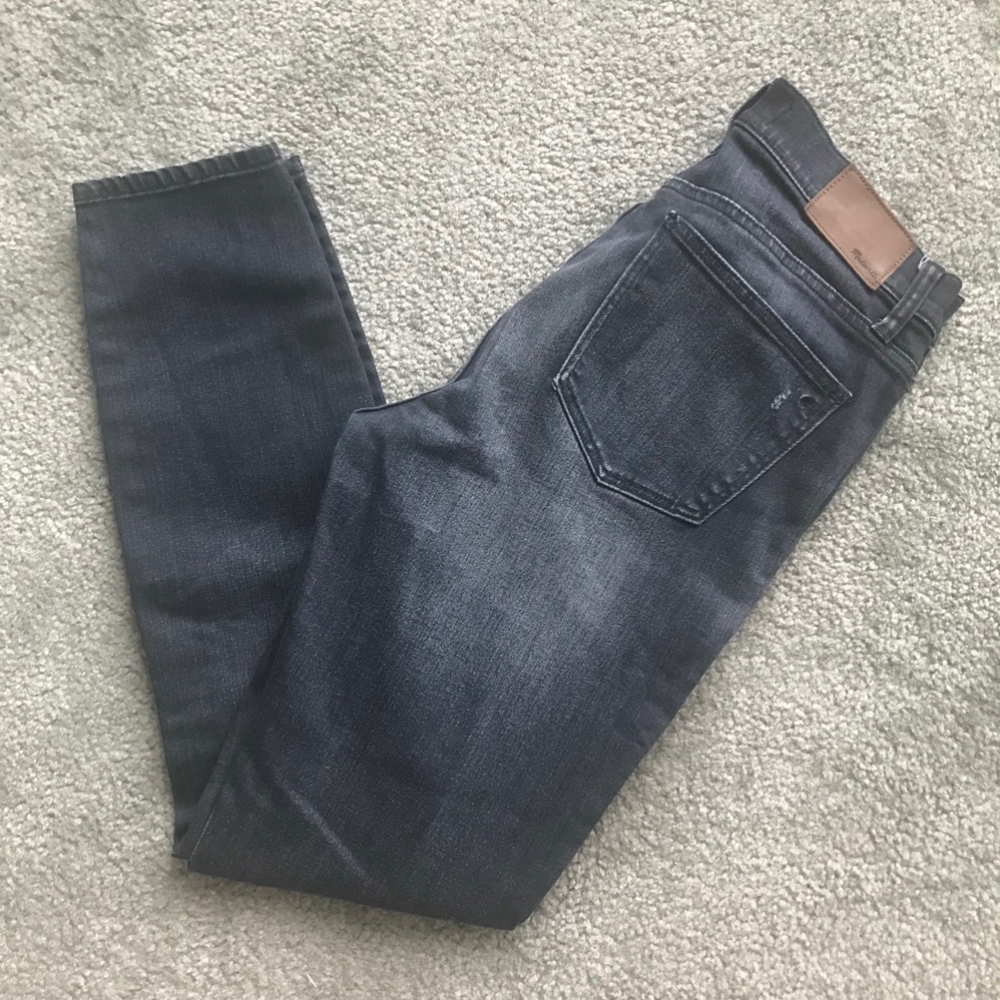 EUC Madewell Distressed 10” High Riser Skinny Jeans in Black | Size 28